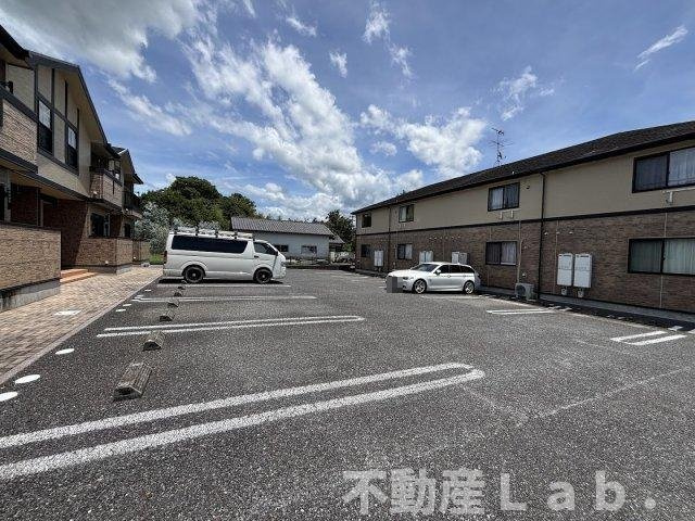 プロスパー・Ⅰの駐車場