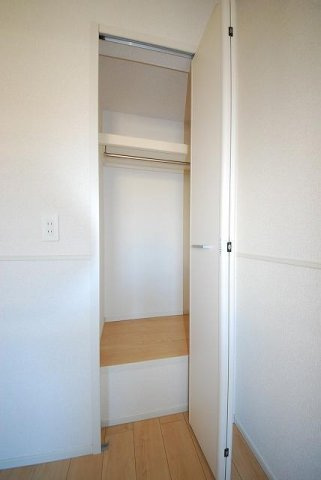 メゾン　ド　ソラＡの収納