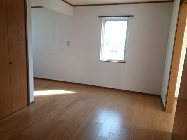 エクセレントガーデンＡの居間・リビング