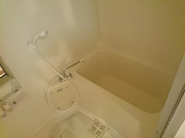 エクセレントガーデンＡの浴室