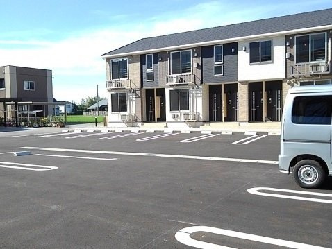 シャンティⅡＡの駐車場