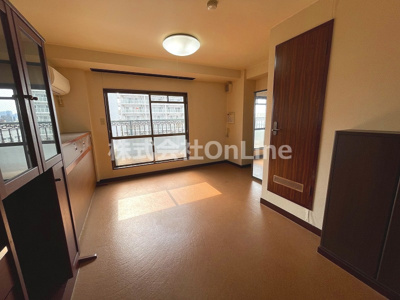 【居間・リビング】 | グローリア高井田