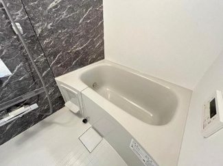 【浴室】 | ラウレア | バス（イメージ）