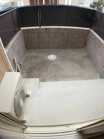 フェリーチェ三本松の庭