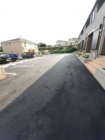 キモクレンの駐車場