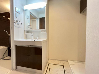 【洗面所】 | シャン　ドゥ　リーフ | 洗面