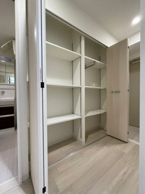 【収納】 | デレクト・ビュー上町台 | 同マンション別部屋　参考写真