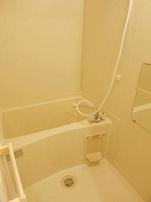 【浴室】 | リフティー井上Ｂ | お風呂で日々の疲れを落としましょう