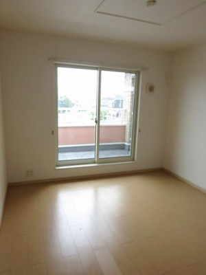 【内装】 | ルーチェ・デル・ソーレ | 内装は落ち着いています