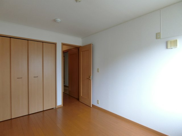 グッド　ヒルズ　２番館の洋室