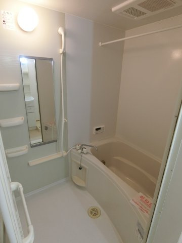 グッド　ヒルズ　２番館の浴室