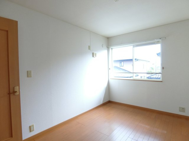 グッド　ヒルズ　２番館の洋室