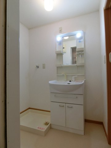 グッド　ヒルズ　２番館の洗面所