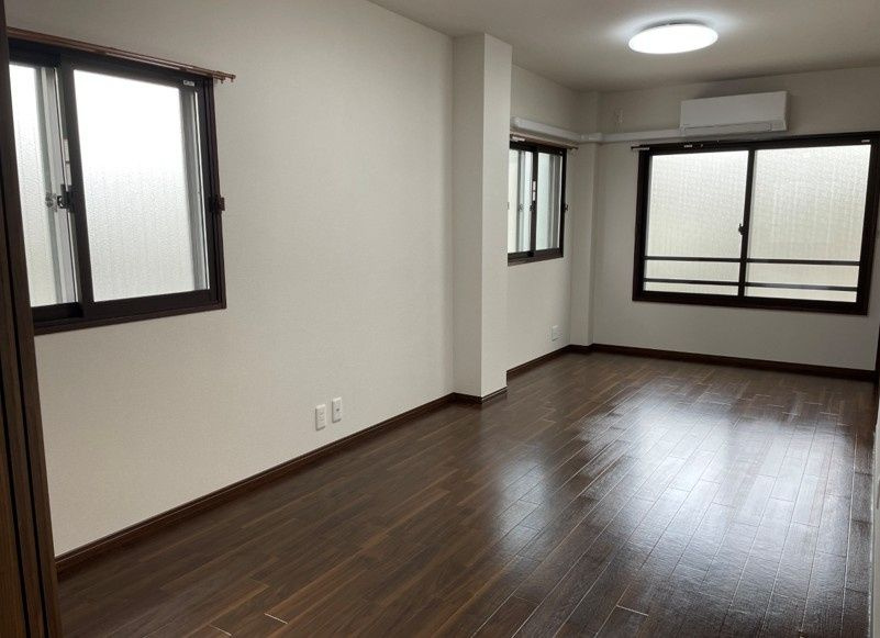 長沼ビルの寝室