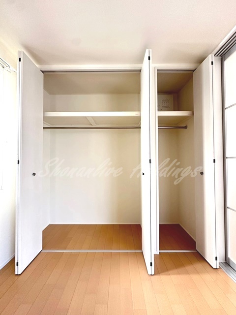 鎌倉市岩瀬のアパートの収納