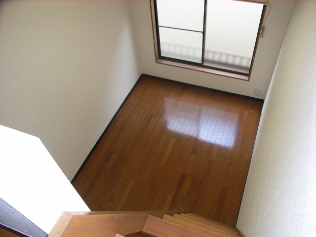 サント・ビラージ・ショウのその他