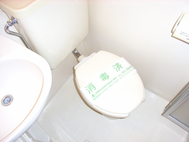 サント・ビラージ・ショウのトイレ