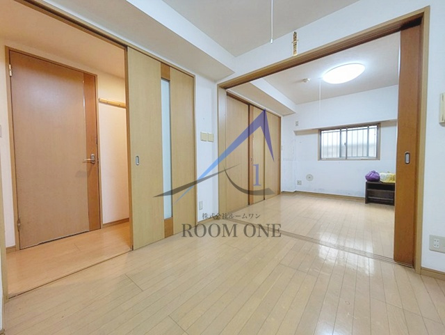 CIELOの居間・リビング|洋室のお部屋です。