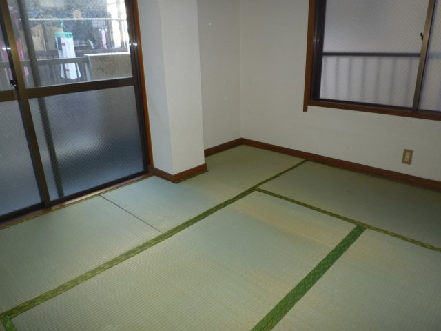 インハーバーフタバの和室