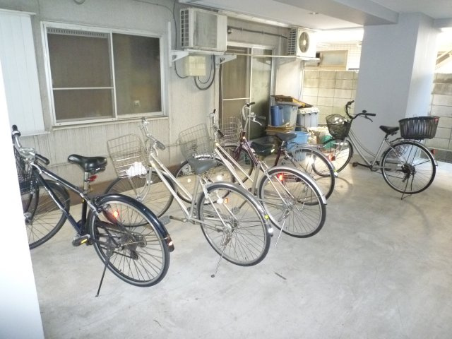 アクアパーク水神の駐車場|駐輪場