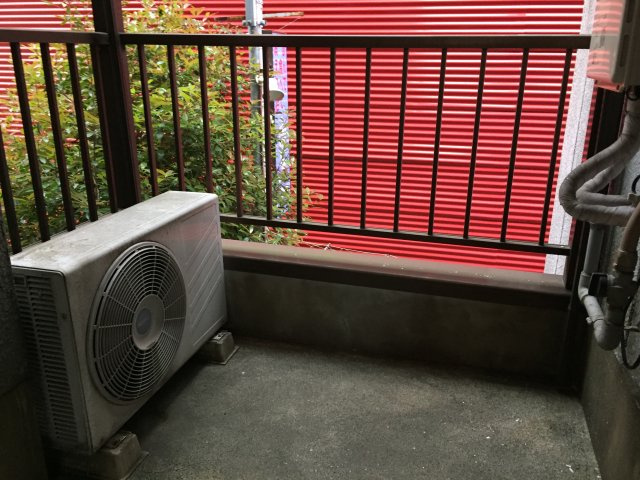 石井ビルのバルコニー