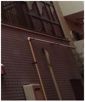 石井ビルのエントランス