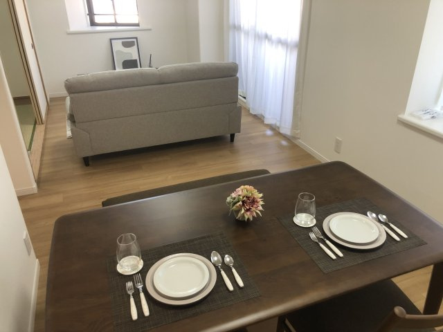 【居間・リビング】 |  サーパスシティ前原参番館☆仲介手数料無料☆