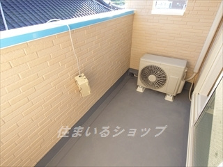 広島市安佐北区深川１丁目のアパートのバルコニー