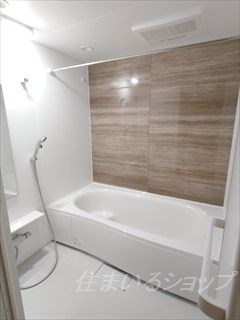 広島市安佐北区深川１丁目のアパートの浴室|追い焚き・浴室暖房乾燥機あり