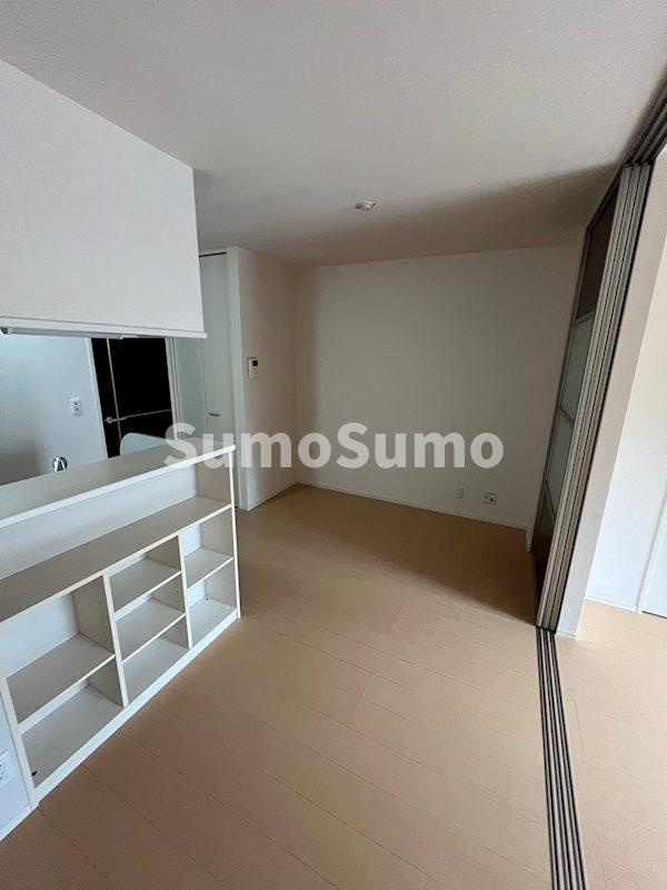 ヴィラ・デュオA棟の居間・リビング|ゆったりとしたリビングです