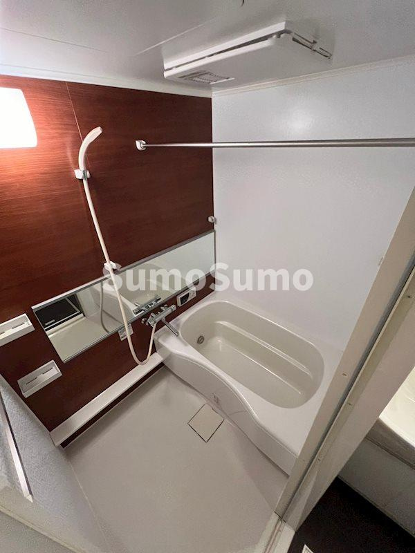 ヴィラ・デュオA棟の浴室|きれいなお風呂です