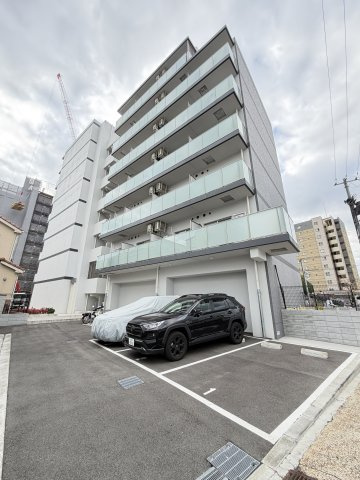 LIVIAZ KOBE LaMerの外観