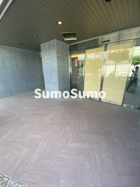 イーグル山手のエントランス|エントランスです