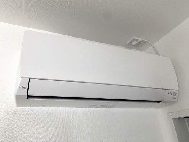 【冷暖房・空調設備】 | 西区野方４丁目　中古一戸建☆仲介手数料無料☆