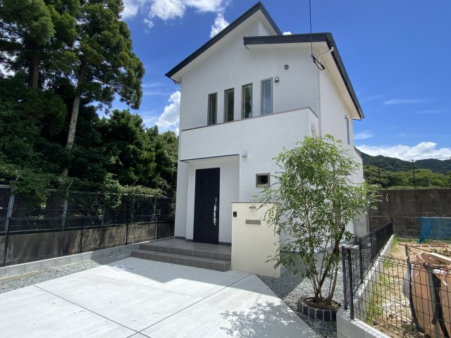 【外観】 | 西区野方４丁目　中古一戸建☆仲介手数料無料☆