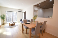 【居間・リビング】 | 西区野方４丁目　中古一戸建☆仲介手数料無料☆