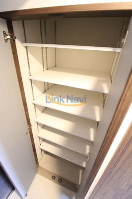 【玄関】 | フォーリアライズ淡路ライツ