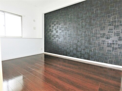 【その他】 | アウルステージ問屋町 | 玄関入って左側洋室（約6.0畳）　※2023年12月撮影