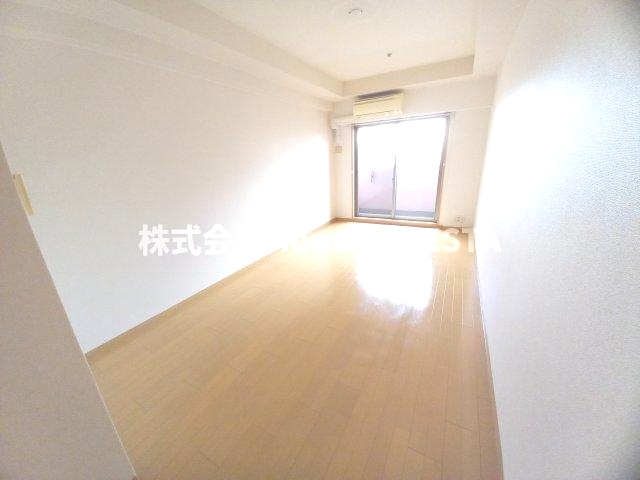 エステムコート神戸ハーバーランド前Ⅳベイライトの居間・リビング