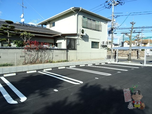 ＬＵＣＥの駐車場