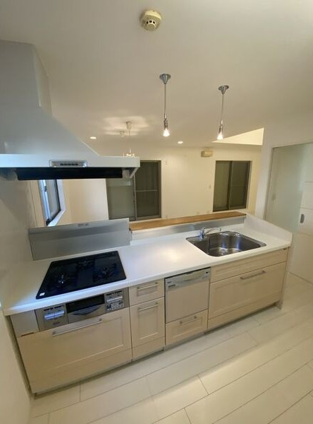 東区大幸一丁目戸建のキッチン