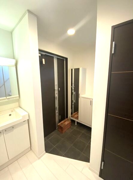 東区大幸一丁目戸建の玄関