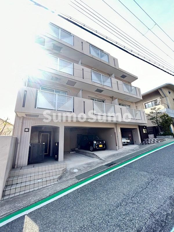 ロイヤルコート六甲桜ヶ丘の外観