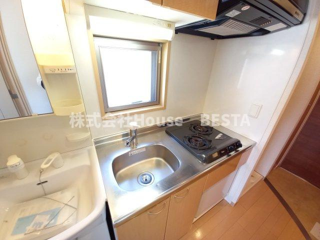 エステムコート神戸ハーバーランド前Ⅳベイライトのキッチン