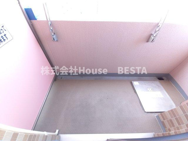 エステムコート神戸ハーバーランド前Ⅳベイライトのバルコニー