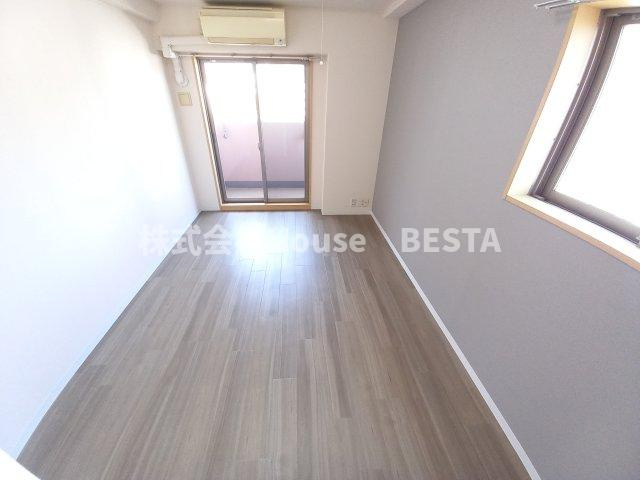 エステムコート神戸ハーバーランド前Ⅳベイライトの和室