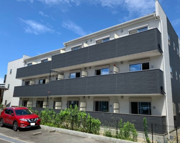 摂津市東正雀　一棟収益マンションの外観