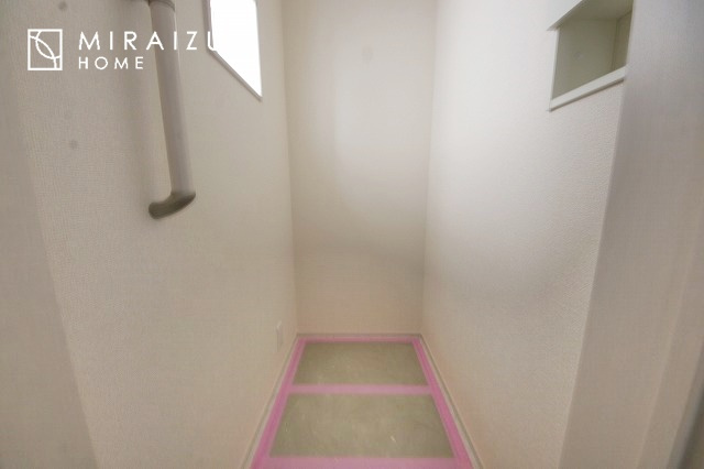 【トイレ】 | おしり洗浄、ビデ洗浄、暖房便座の機能を標準装備。トイレットペーパーの無駄遣いを防ぎ、肌を傷つける心配がありません♪