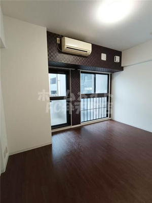 【寝室】 | エグゼリエみなと通り