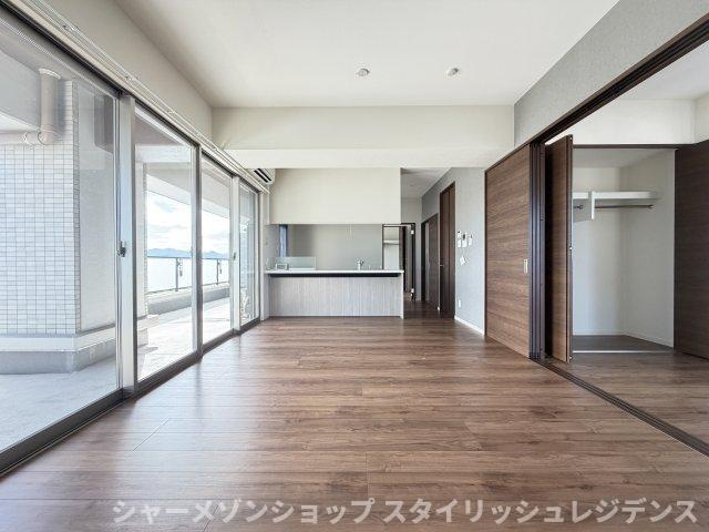 内山神岳ビルのバルコニー